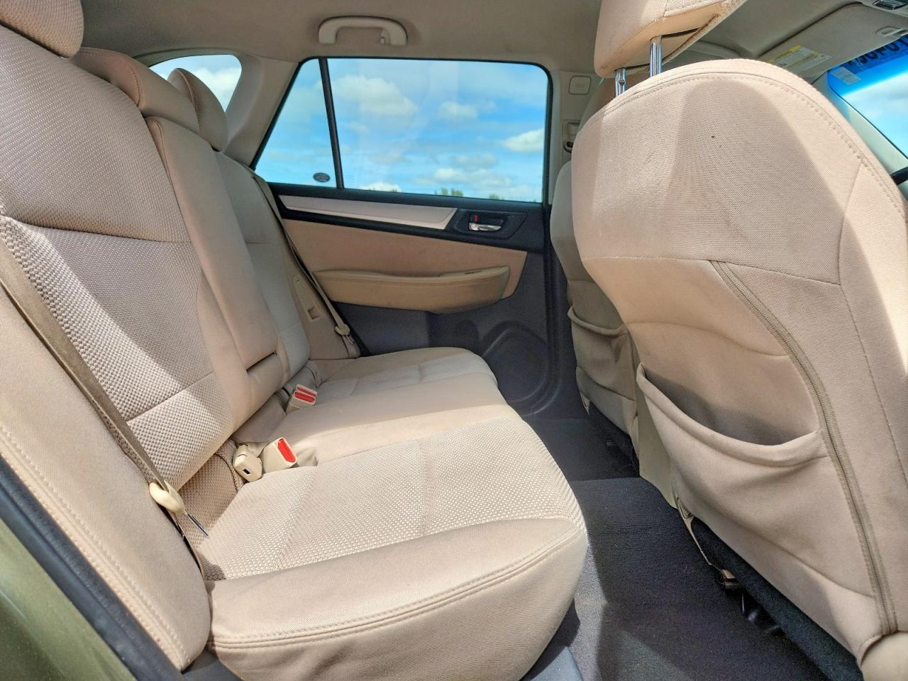 Subaru Outback 2.5i Premium