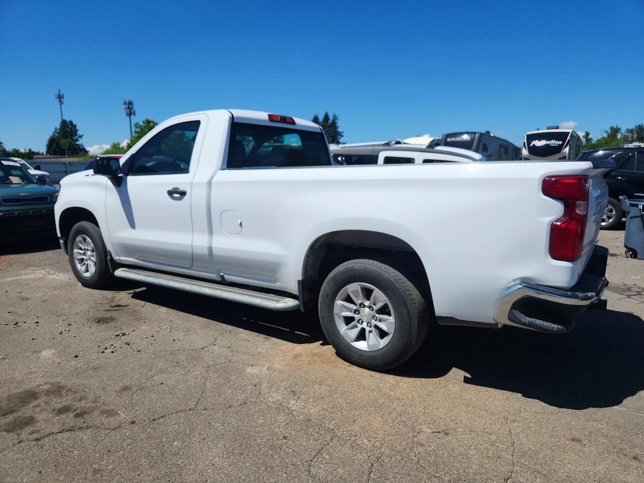Chevrolet Silverado C1500