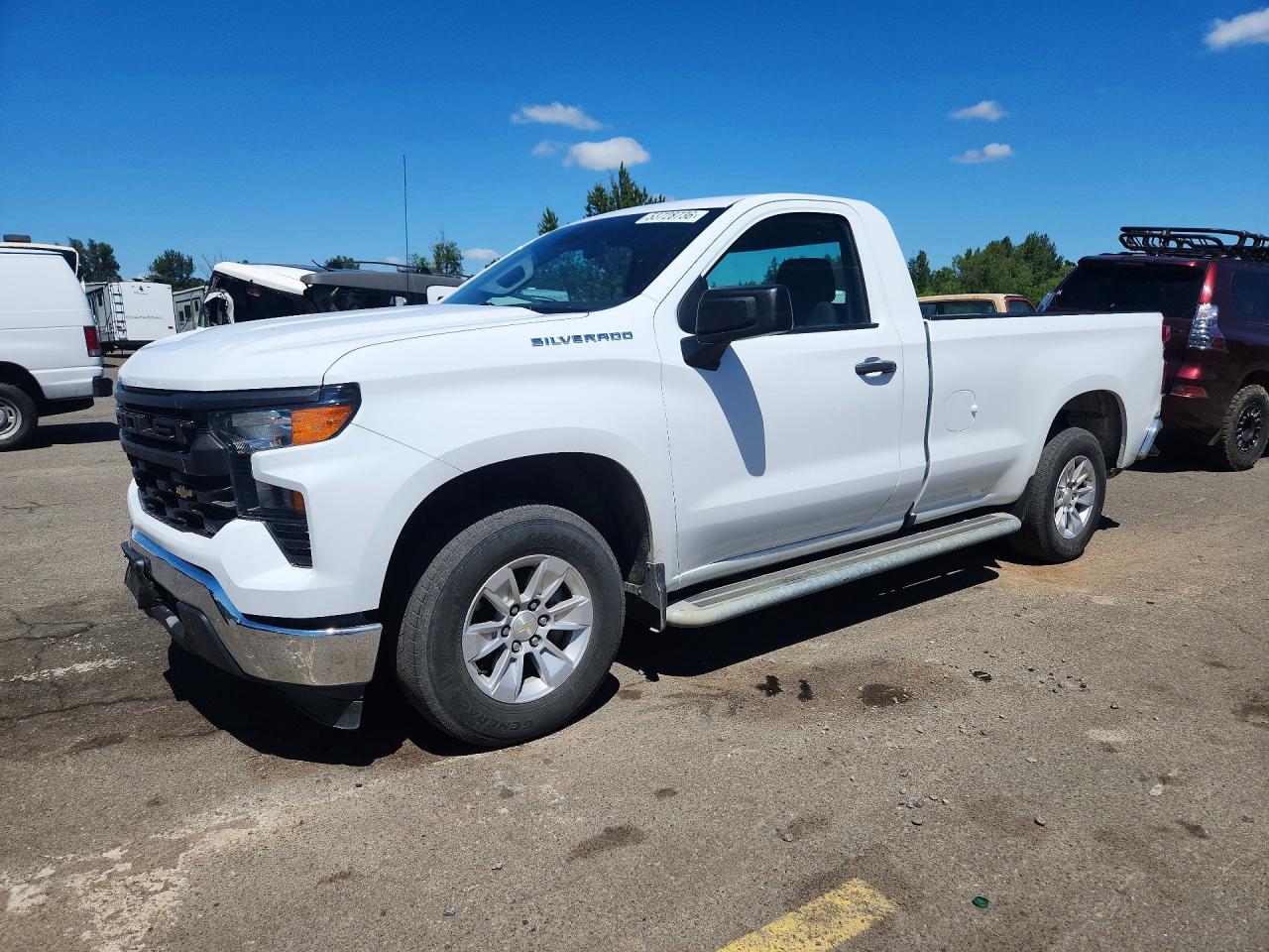 Salvage Chevrolet Silverado Image