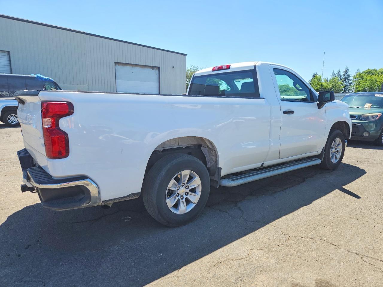 Chevrolet Silverado C1500