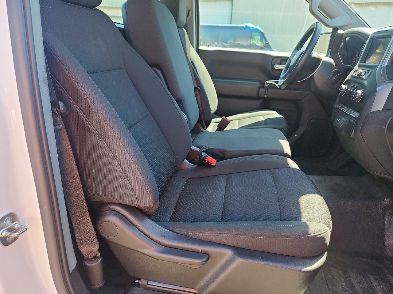 Chevrolet Silverado C1500