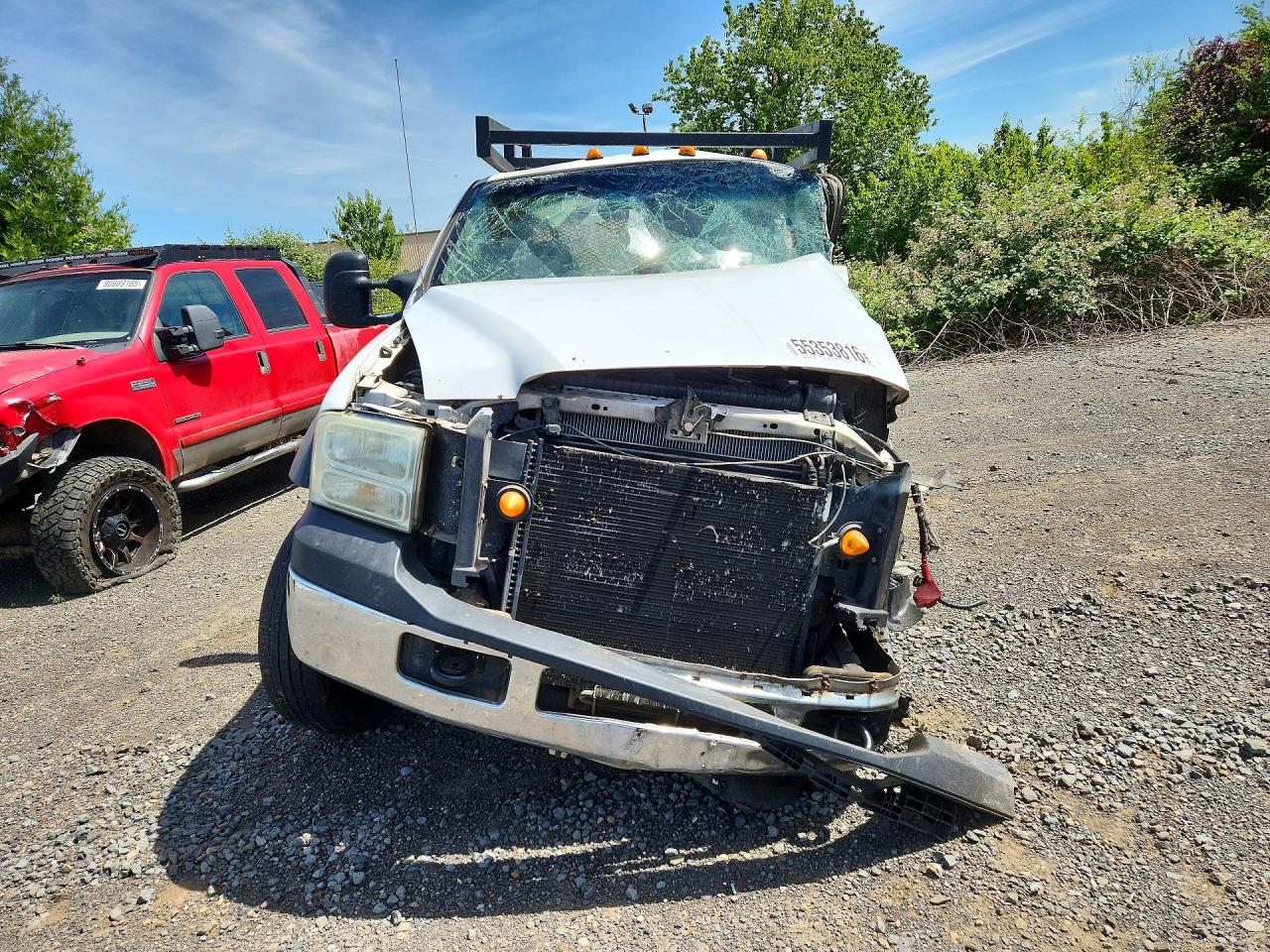 Ford F-550 Super Duty