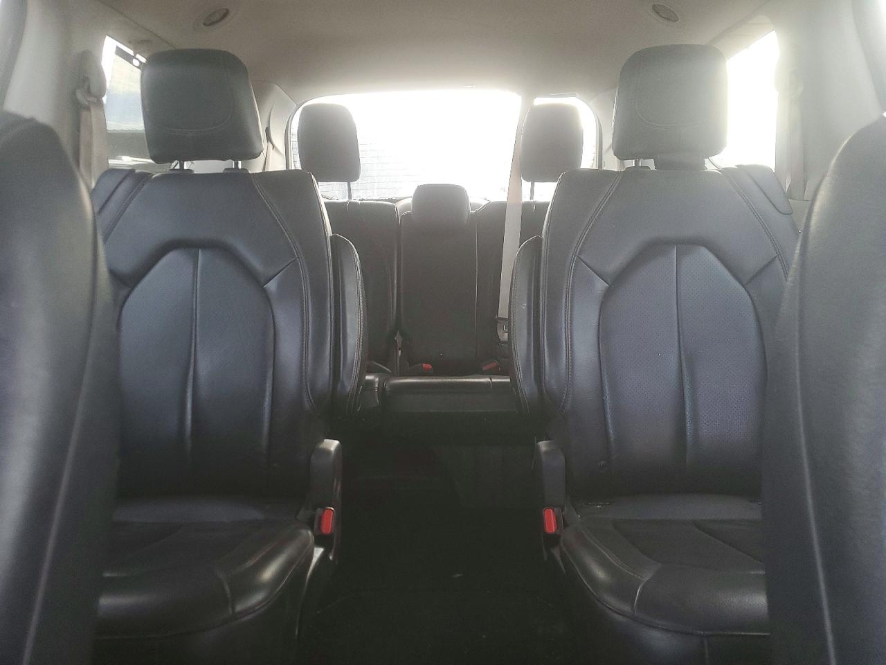 Chrysler Pacifica Touring L
