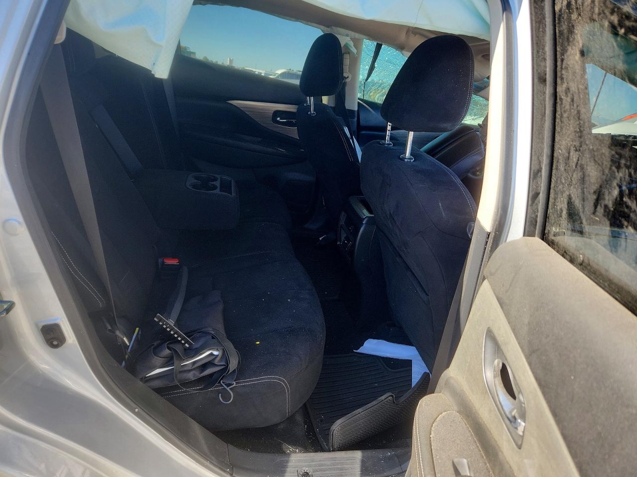 Nissan Murano Sv