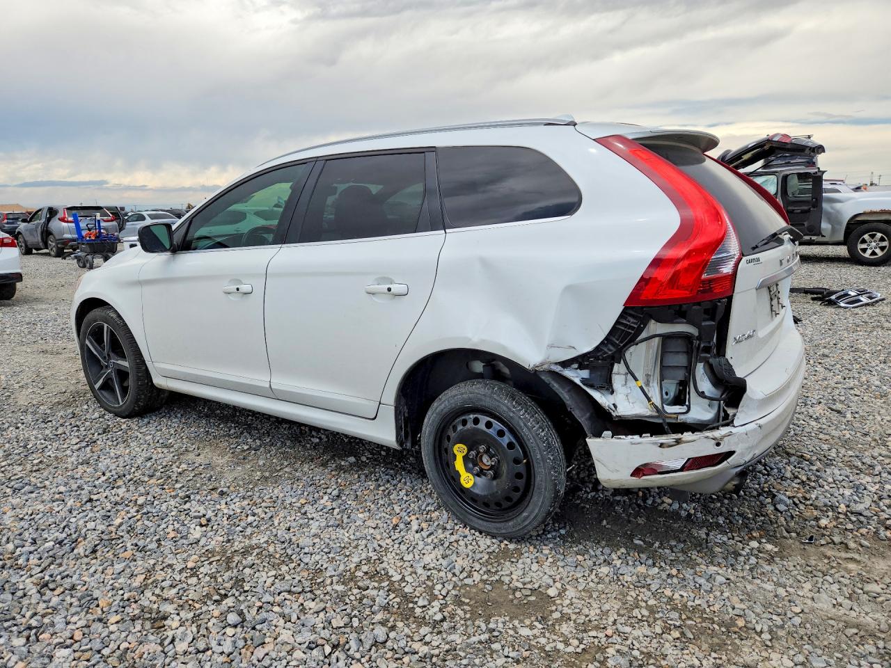 Volvo XC60 T6 R-design