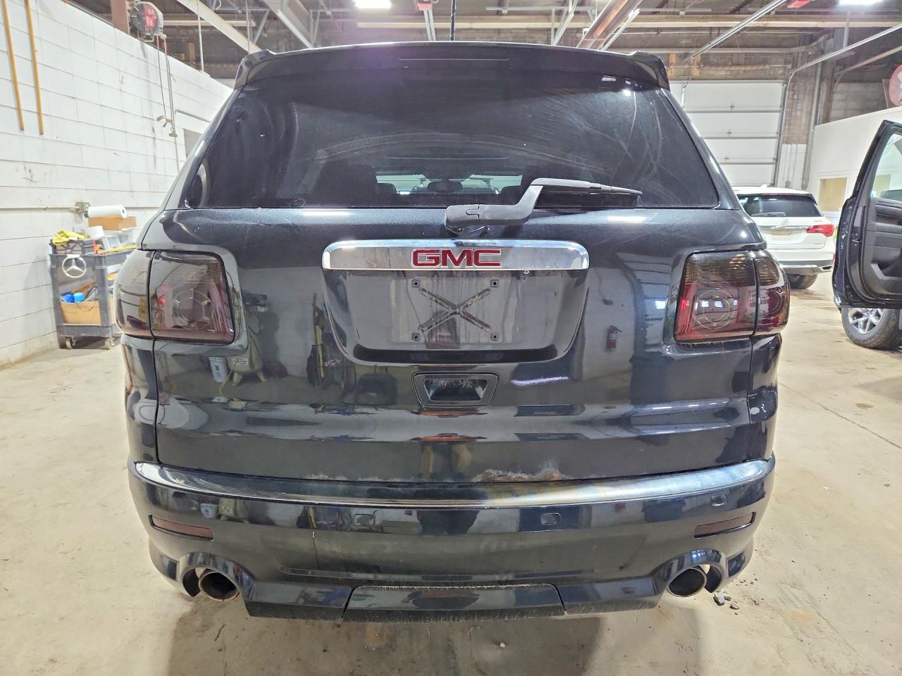 GMC Acadia Denali