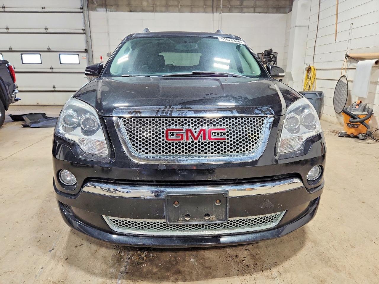 GMC Acadia Denali