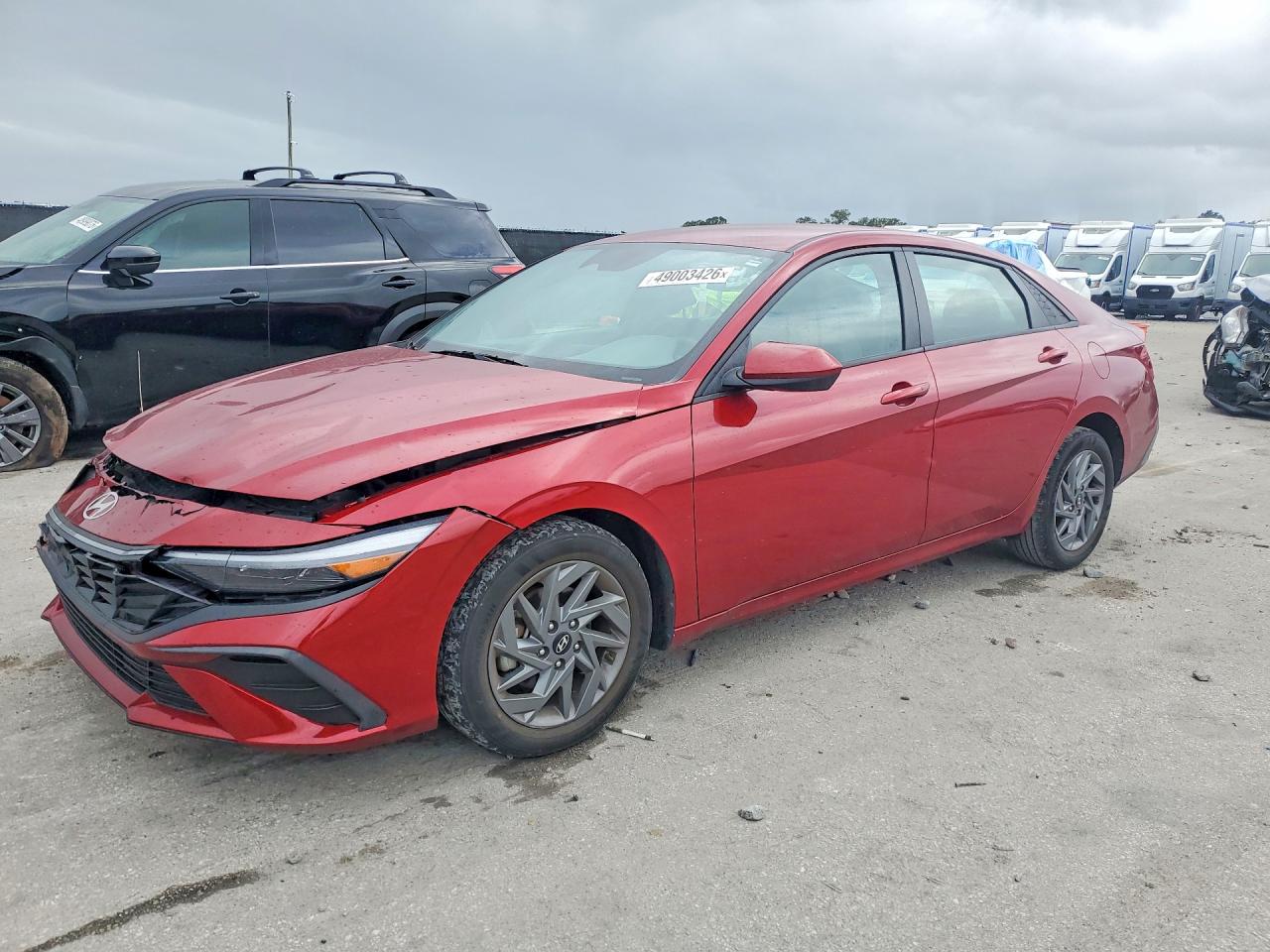 Salvage Hyundai ELANTRA Image