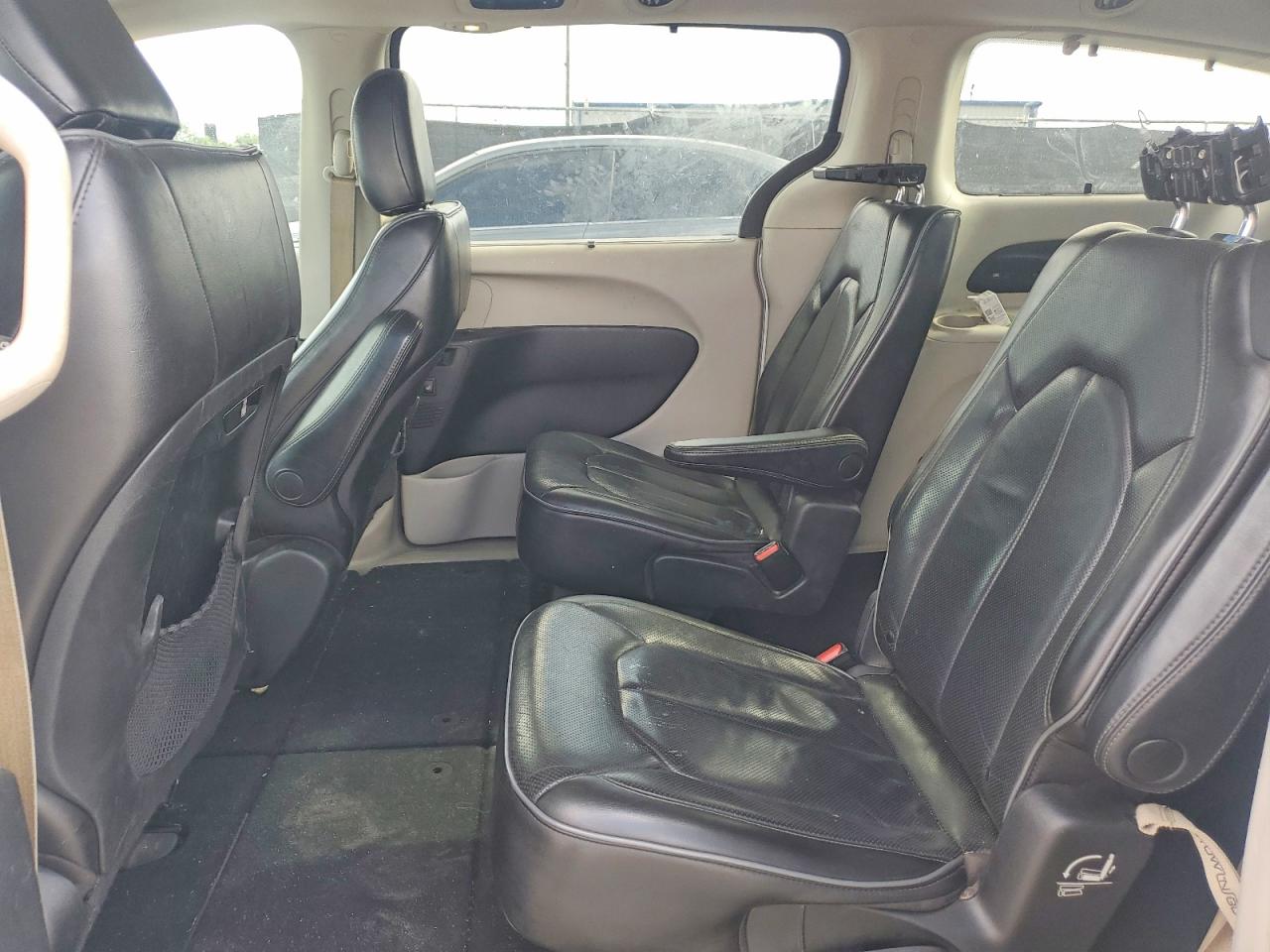 Chrysler Pacifica Limited