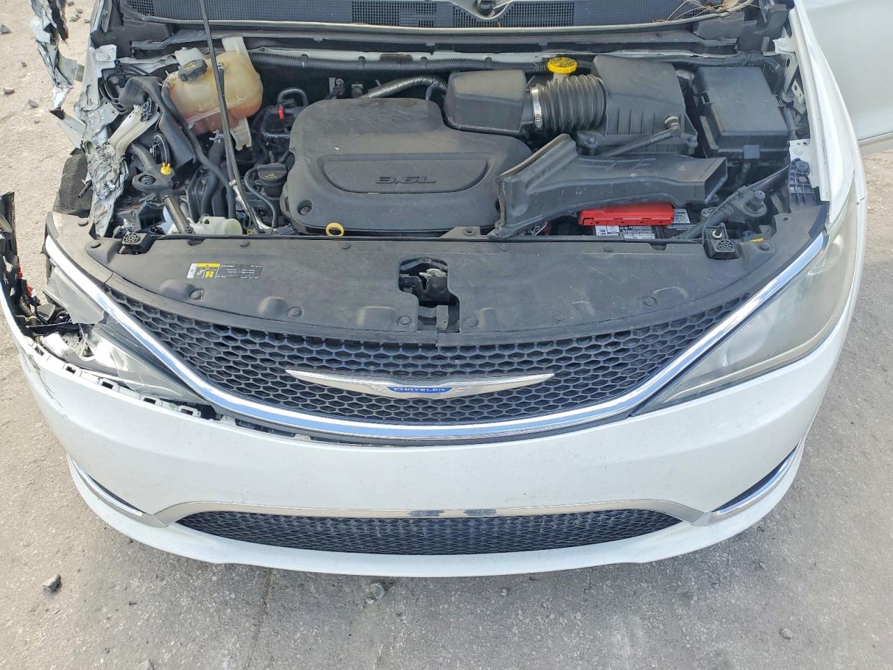Chrysler Pacifica Limited