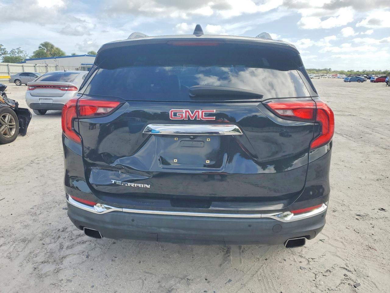 GMC Terrain Slt