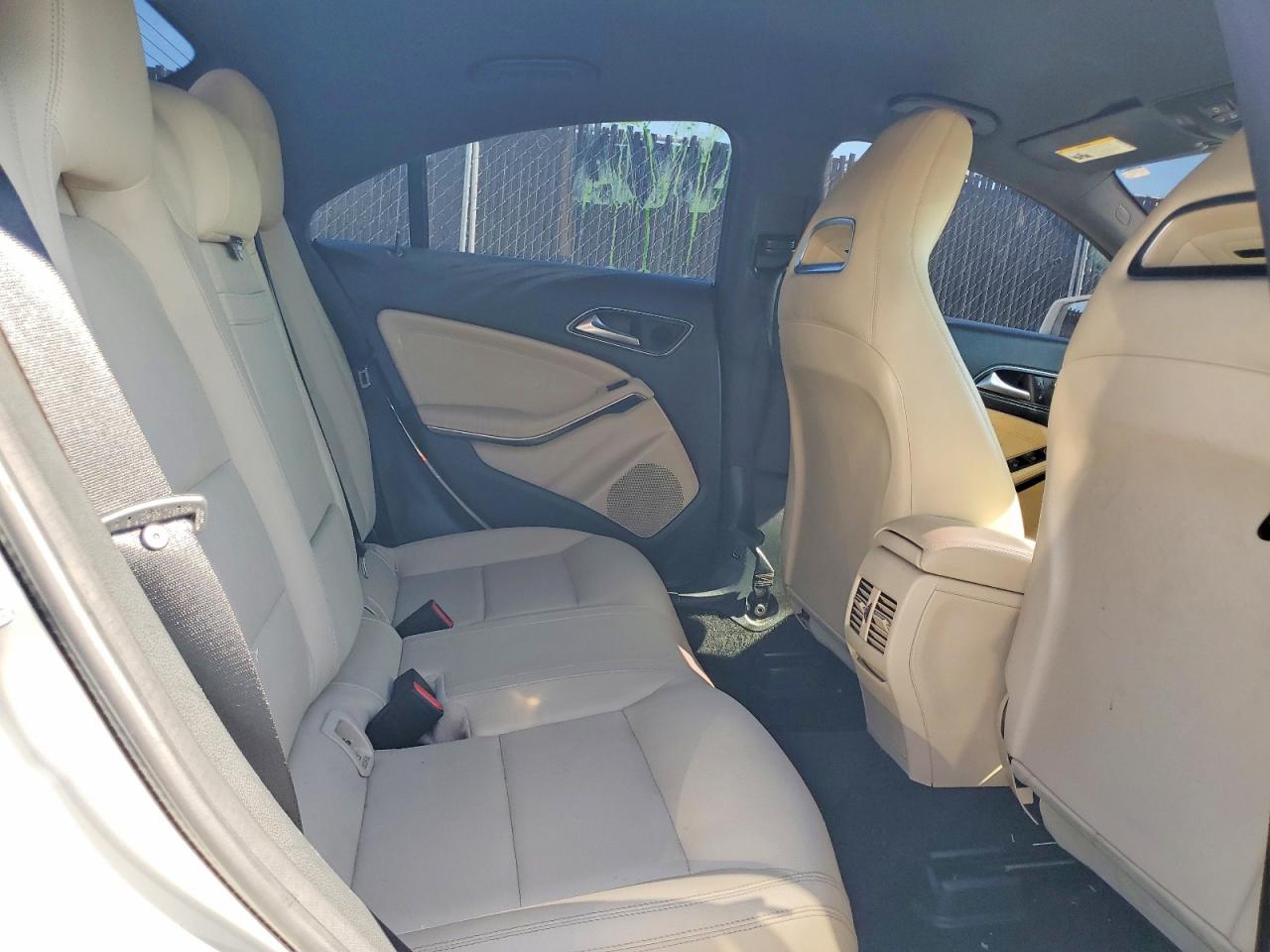 Mercedes-Benz Cla-class 250