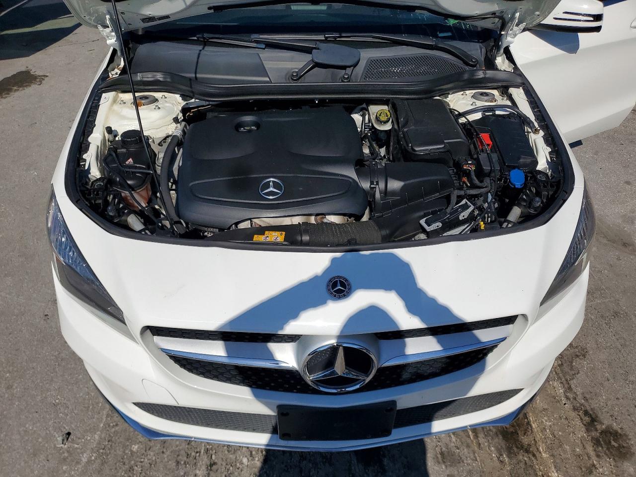 Mercedes-Benz Cla-class 250
