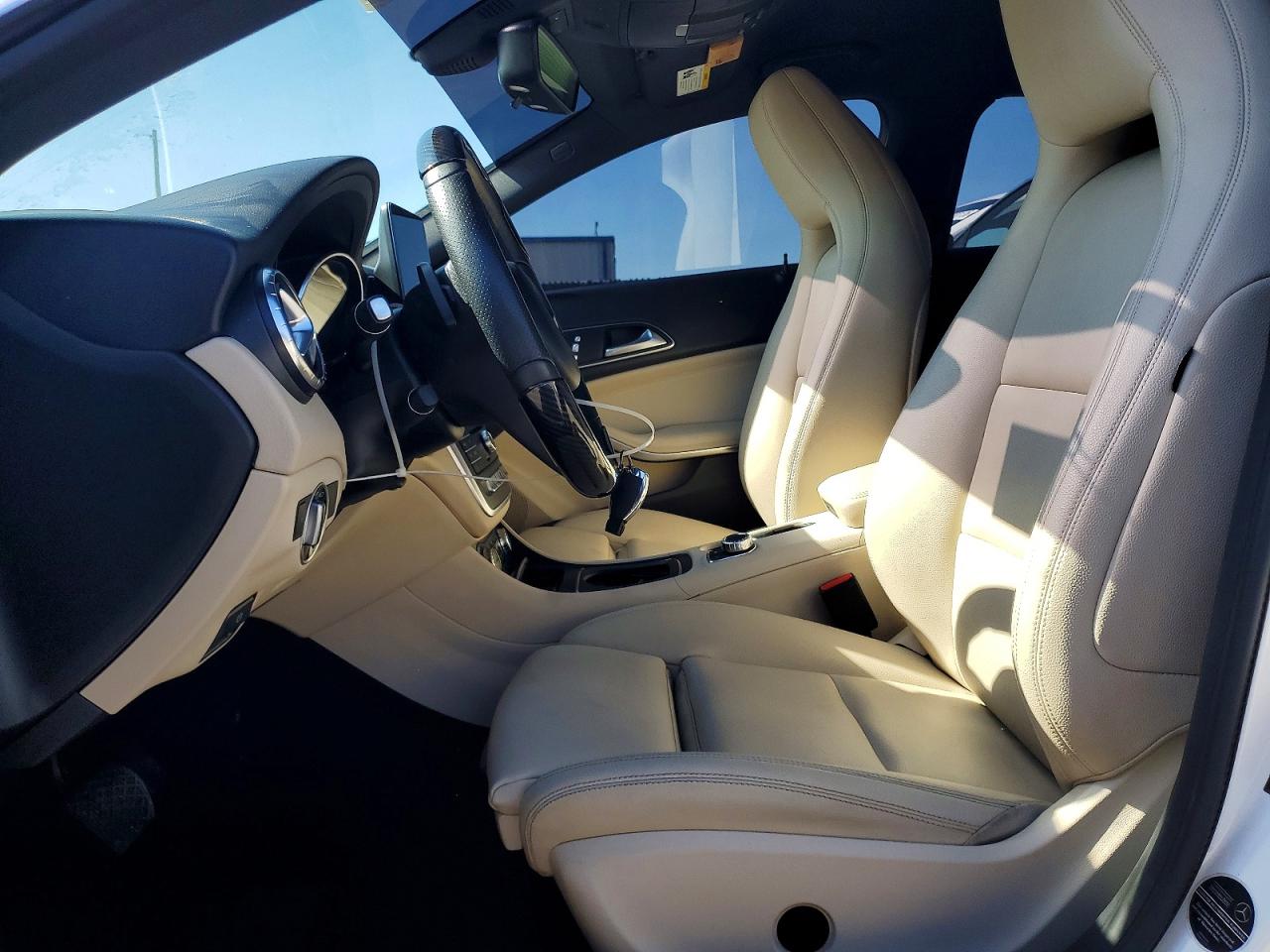 Mercedes-Benz Cla-class 250