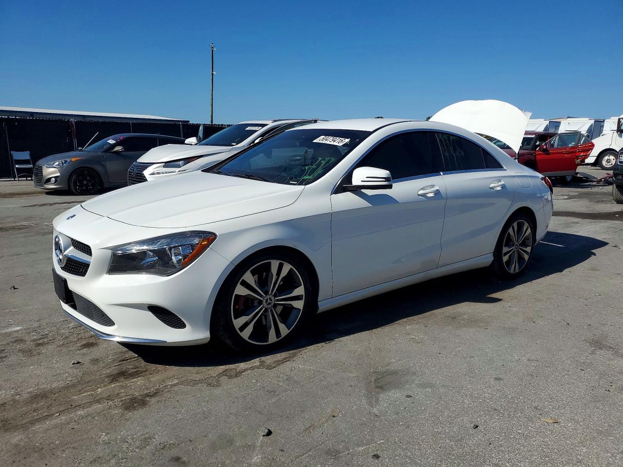 2018 Mercedes-Benz Cla-class WDDSJ4EB5JN******