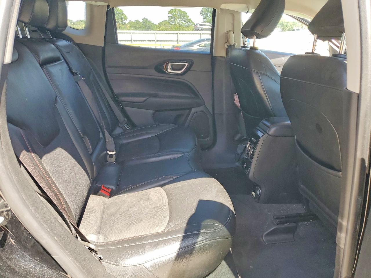 Jeep Compass Trailhawk
