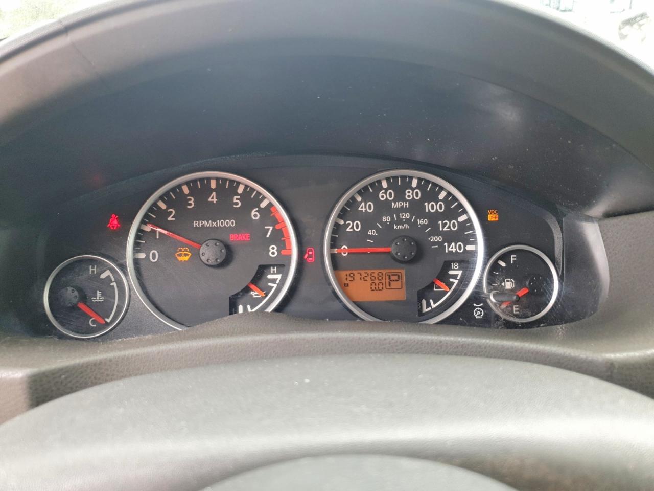 Nissan Pathfinder Xe