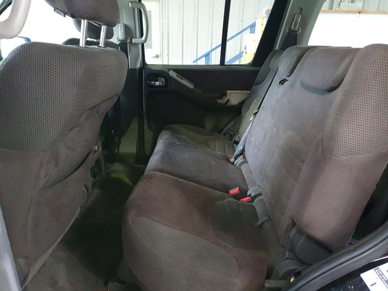 Nissan Pathfinder Xe