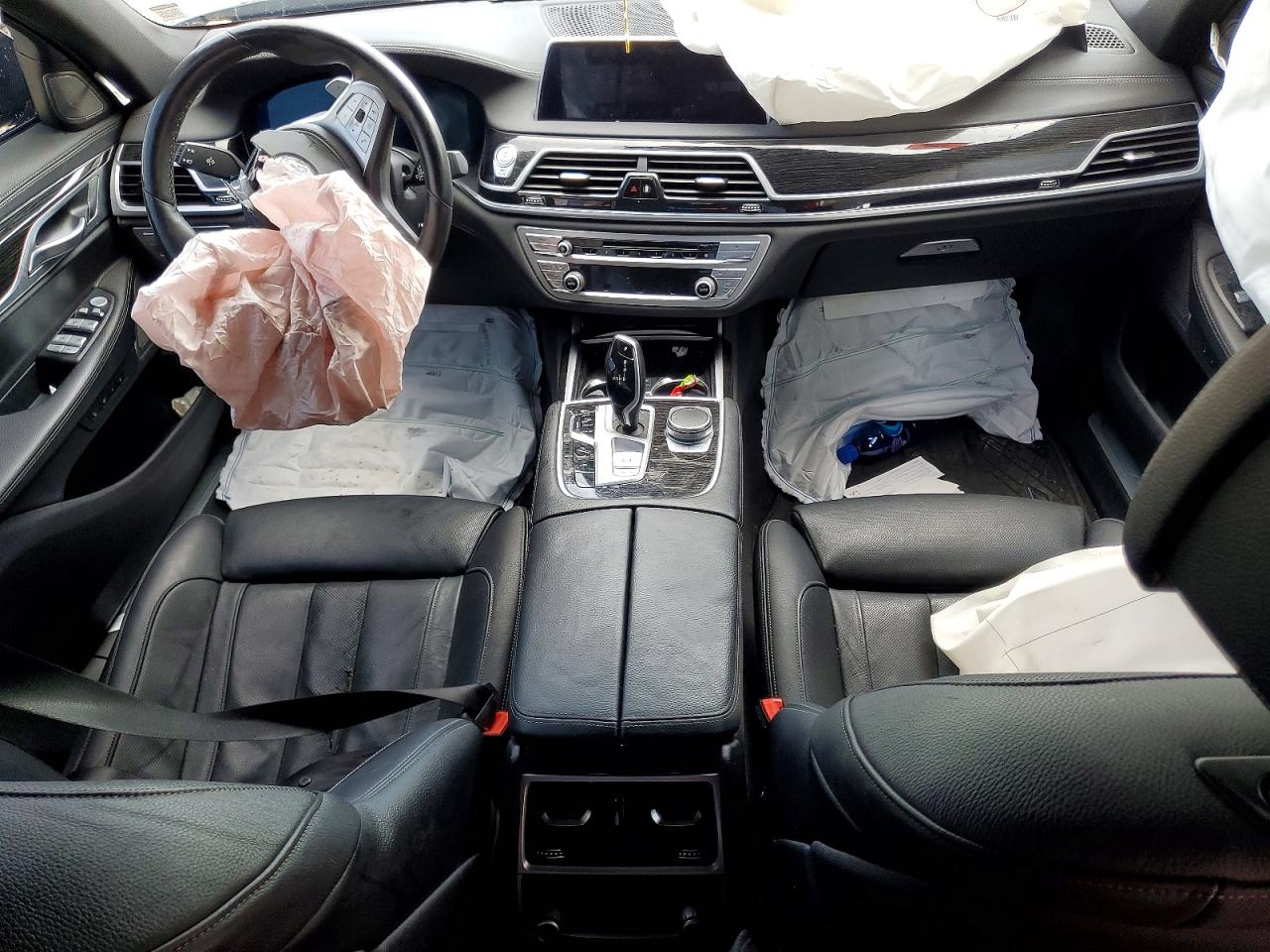 BMW 7 Series Xi