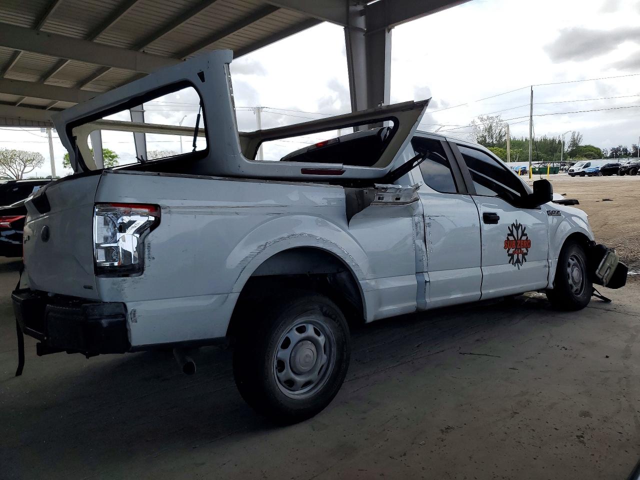 Ford F-150 Super Cab