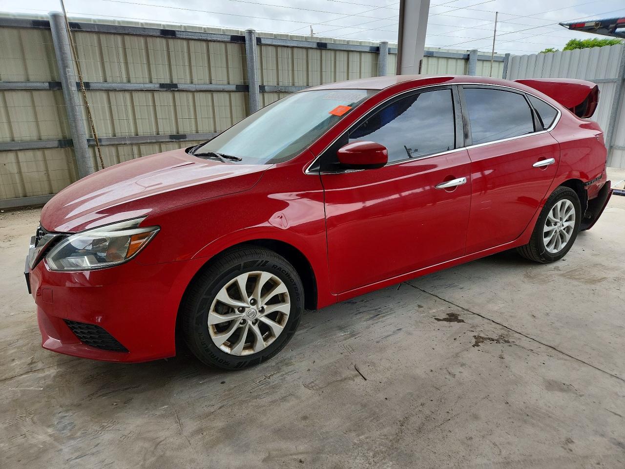 Salvage Nissan Sentra Image