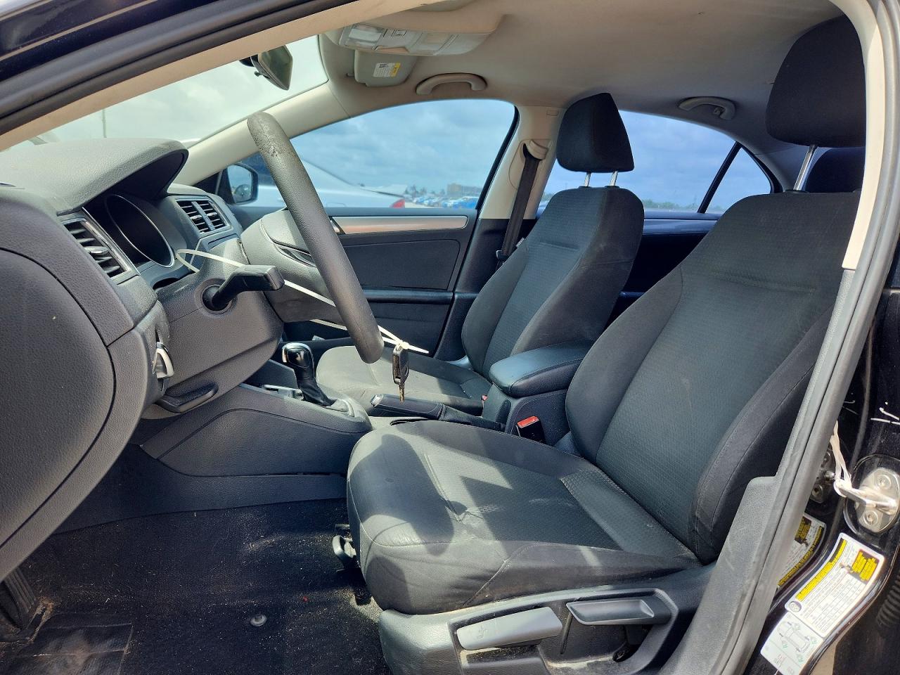 Volkswagen Jetta Se