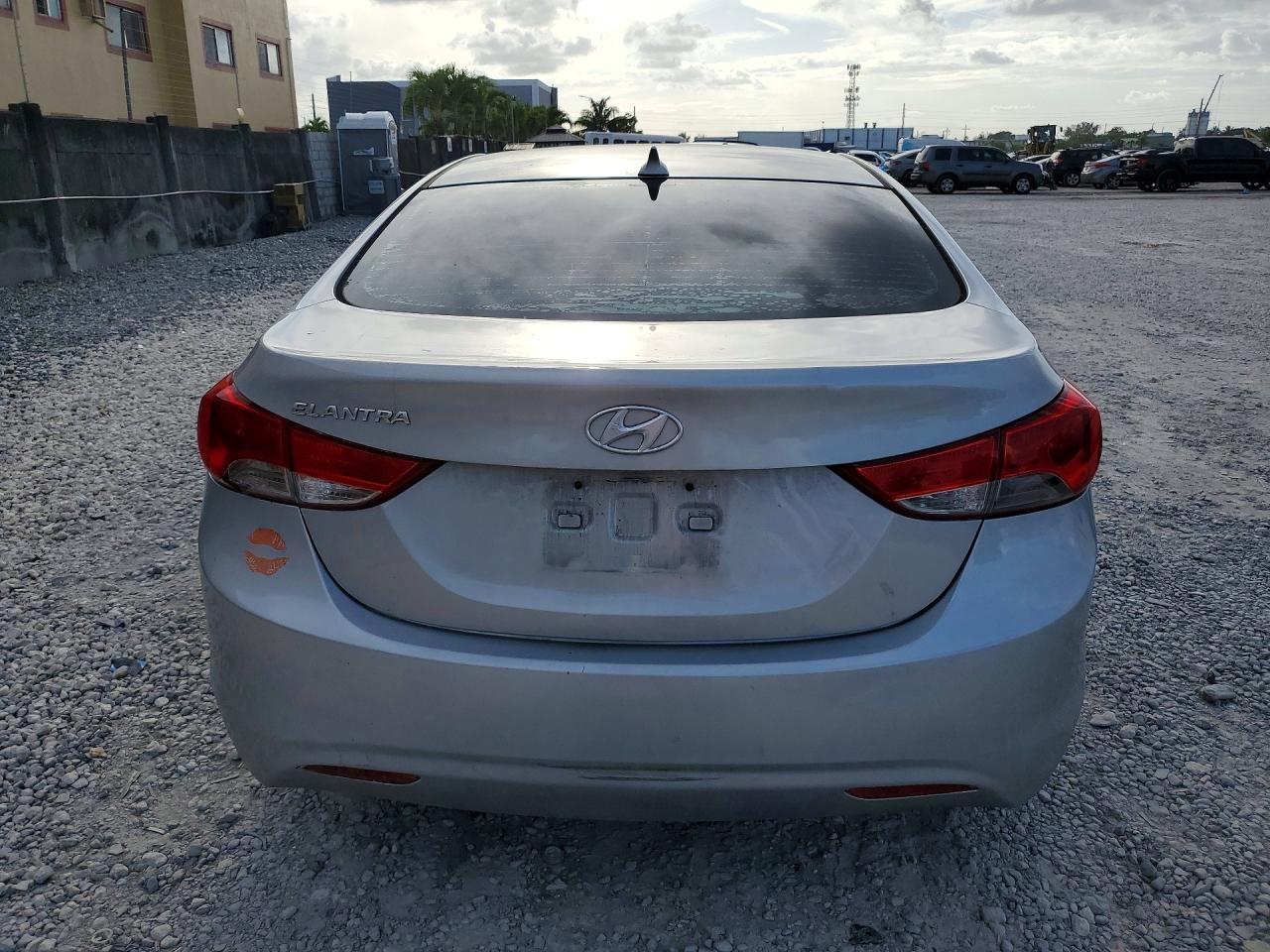 Hyundai ELANTRA Gls