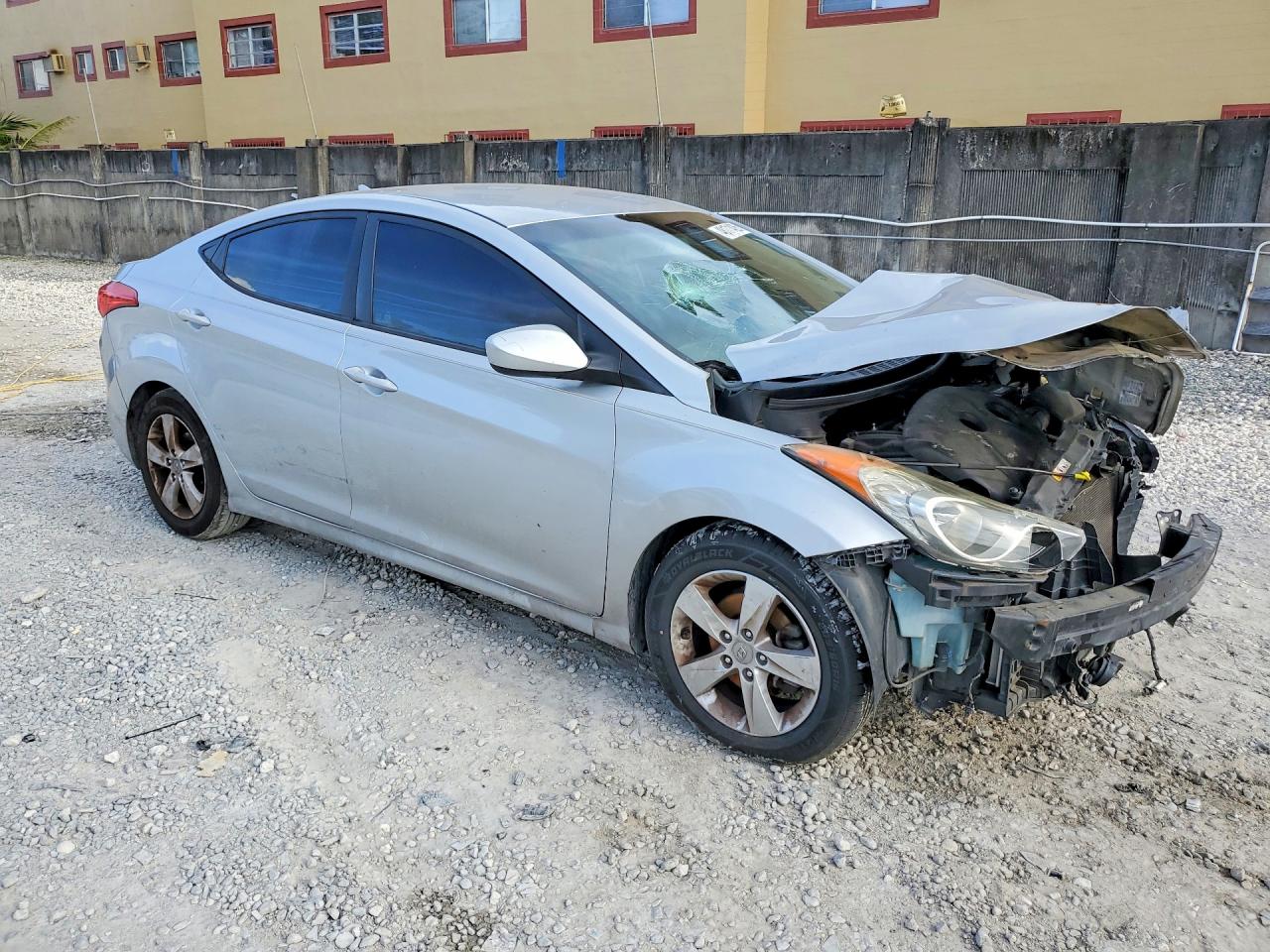 Hyundai ELANTRA Gls