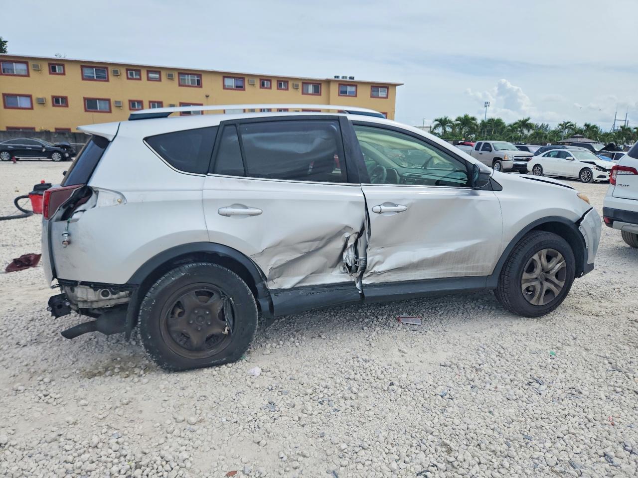 Toyota RAV4 Le