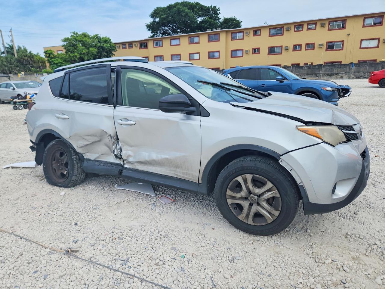 Toyota RAV4 Le