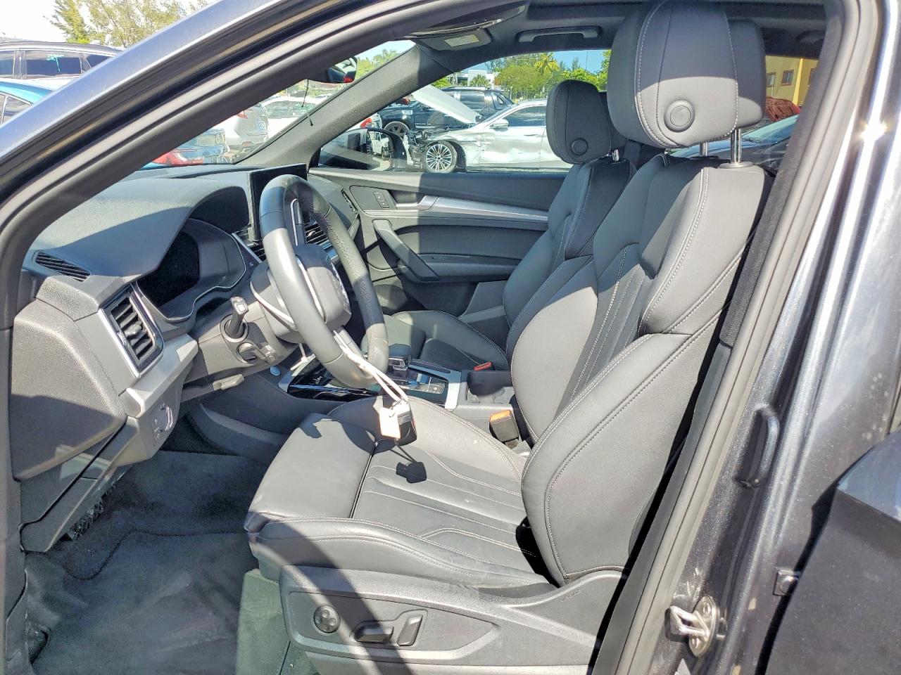 Audi Q5 Premium 45