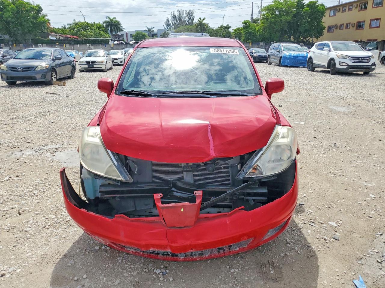 Nissan Versa 1.8 S