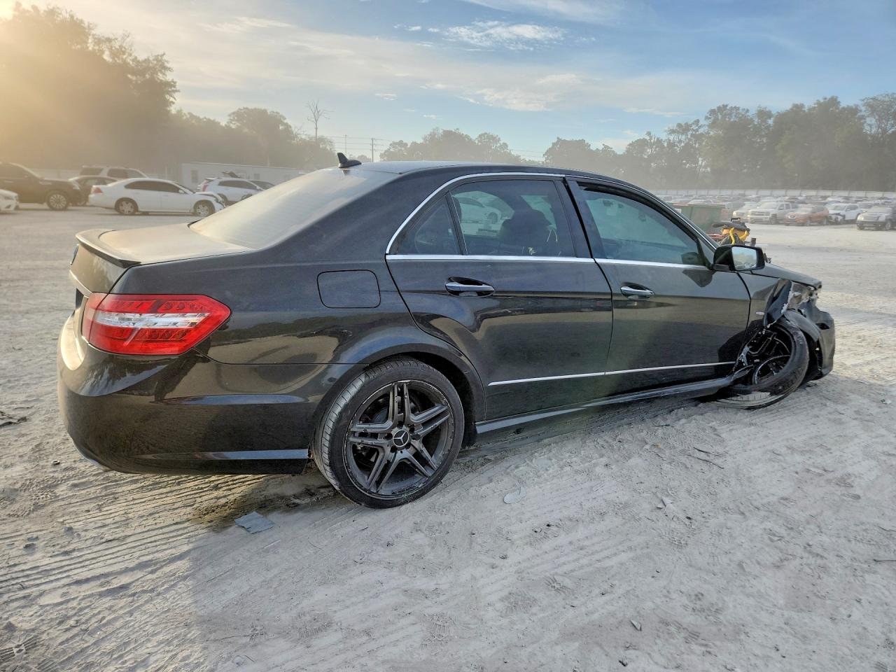 Mercedes-Benz E-Class 350