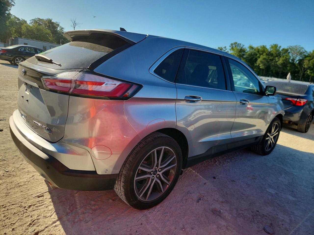 Ford Edge Titanium