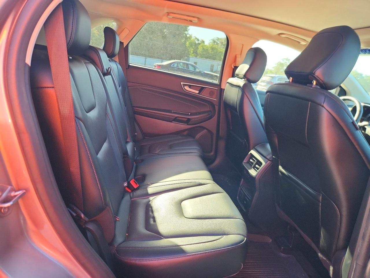Ford Edge Titanium
