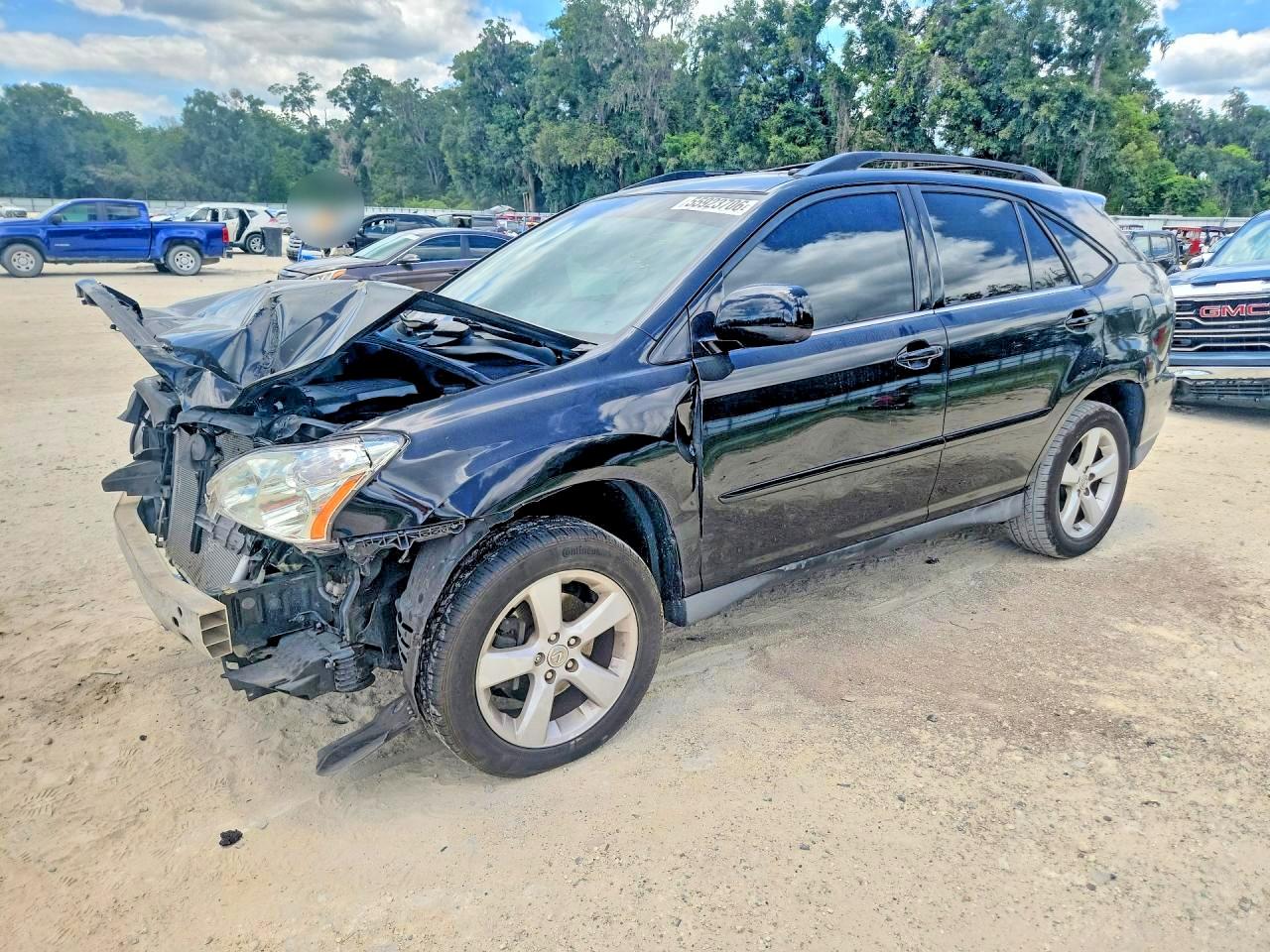 Salvage Lexus RX Image