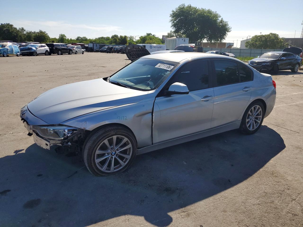 Salvage BMW 3 Series Image