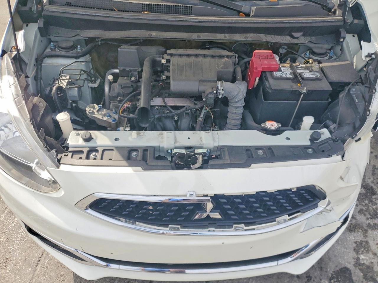 Mitsubishi Mirage Le