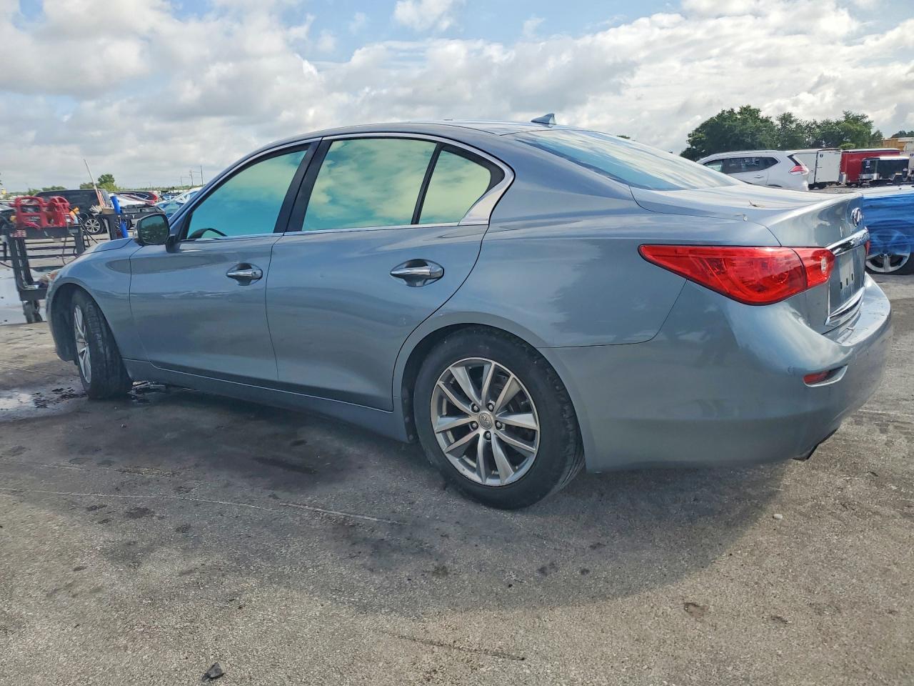 INFINITI Q50 3.0t Premium