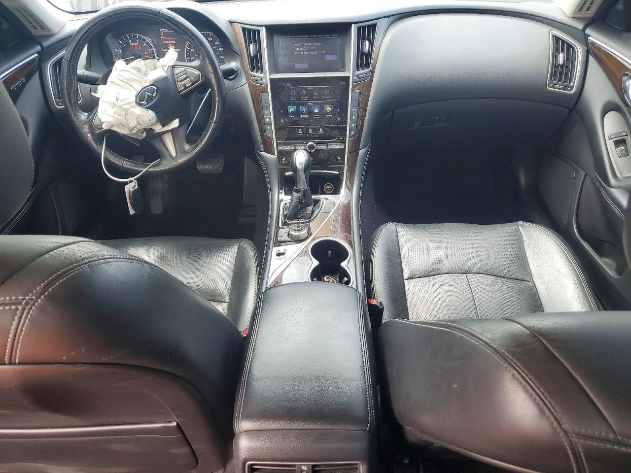INFINITI Q50 3.0t Premium