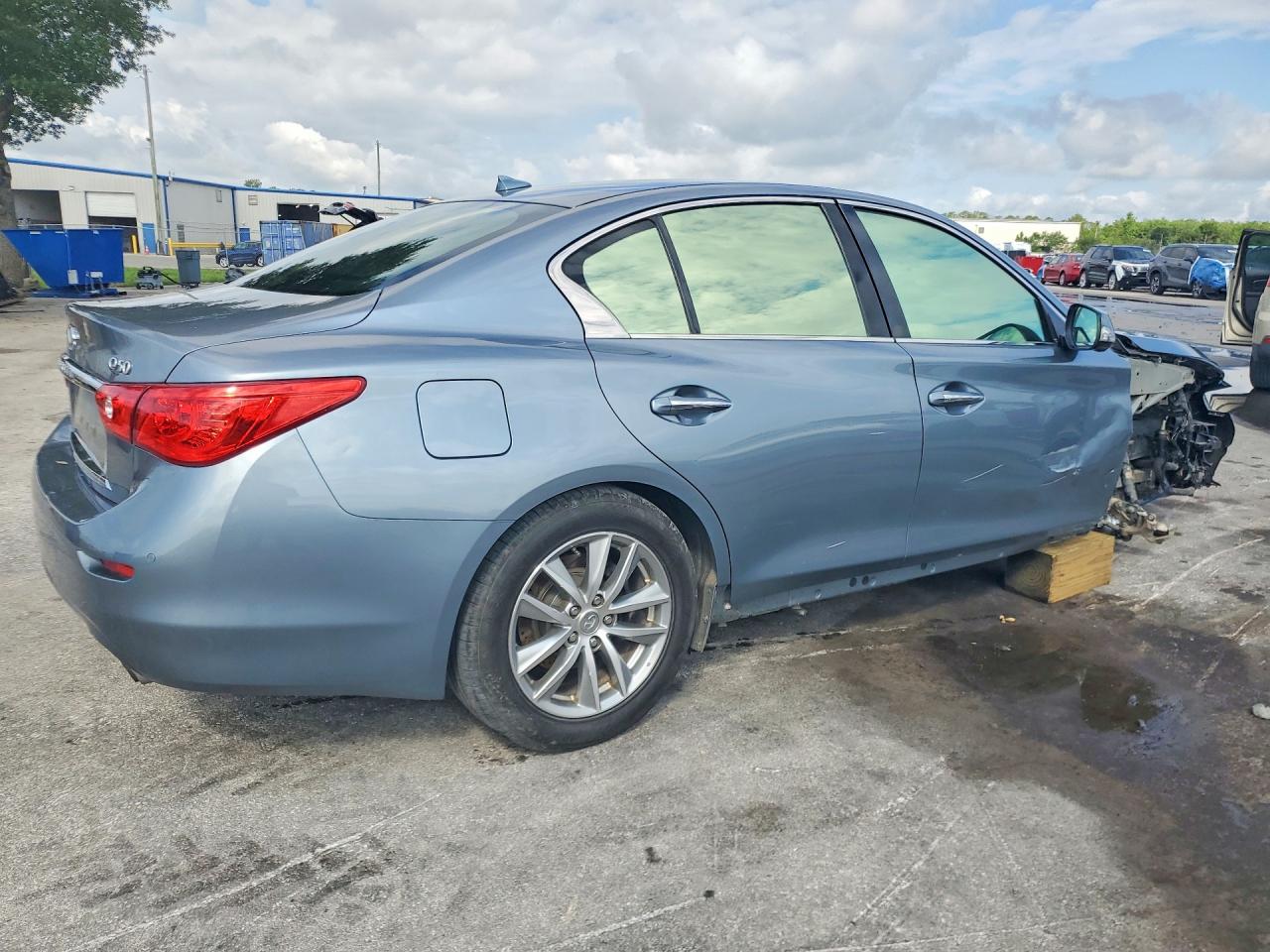INFINITI Q50 3.0t Premium