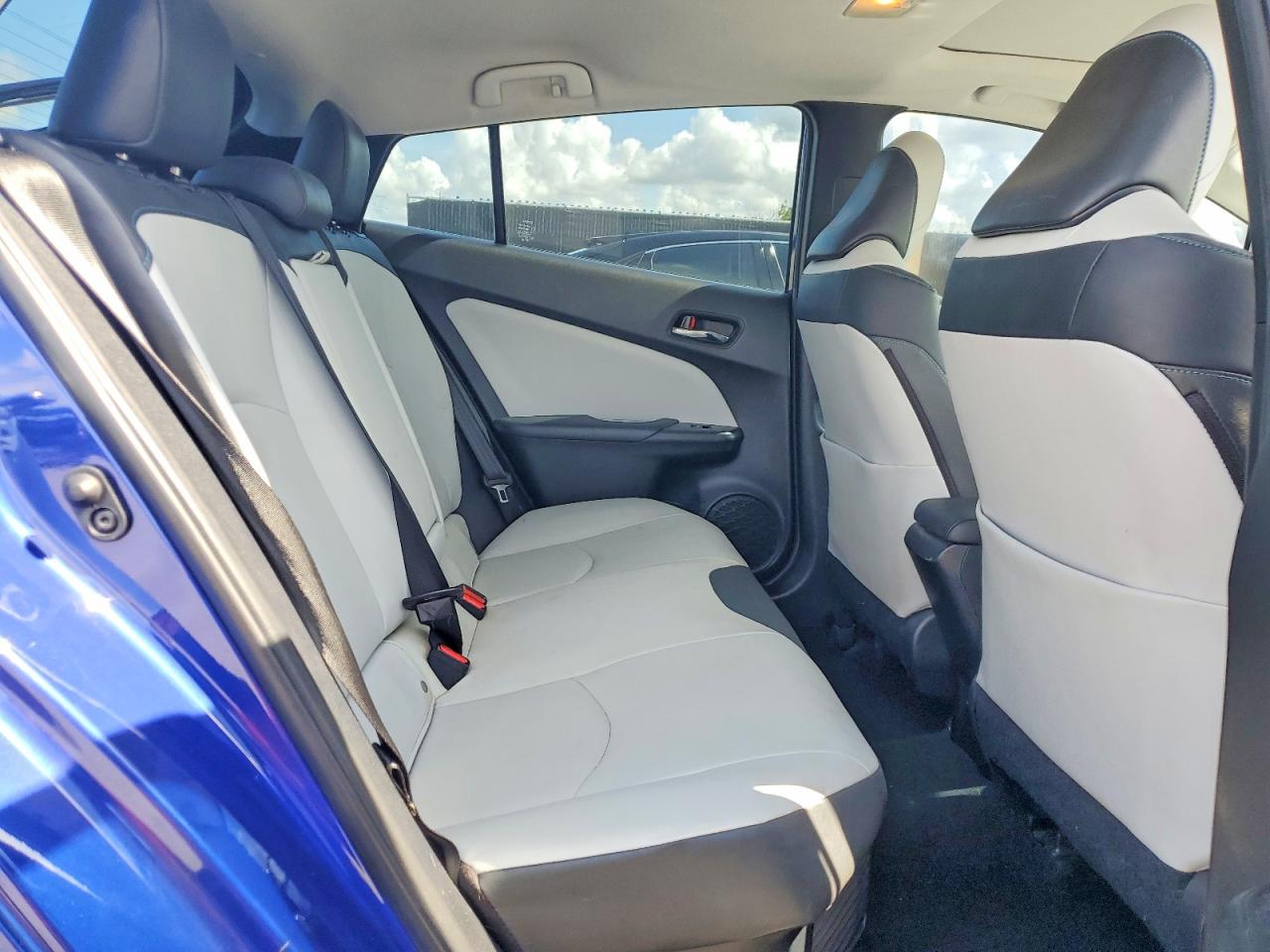 Toyota Prius Four