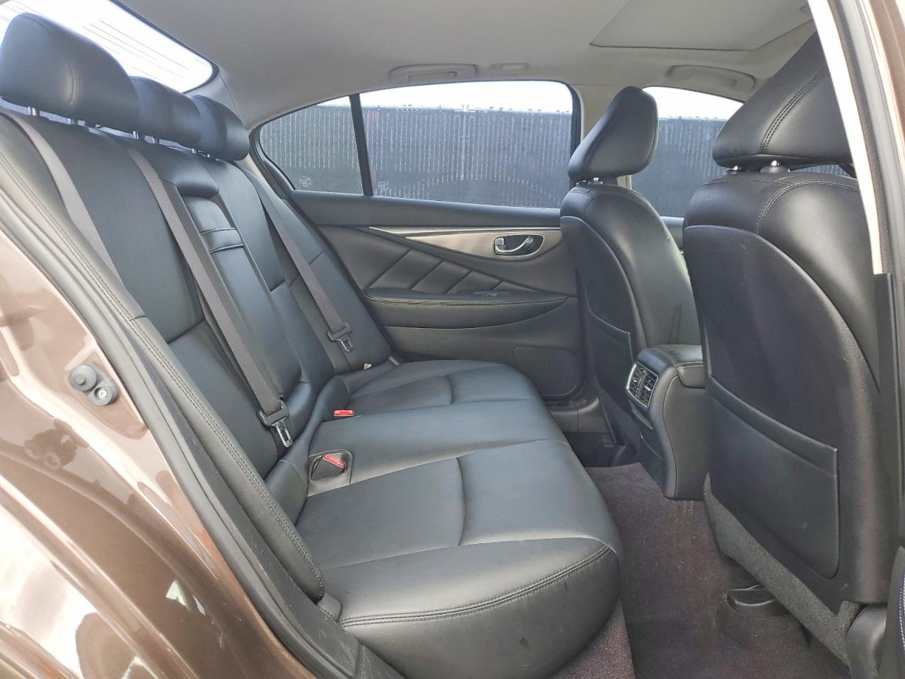 INFINITI Q50 2.0t Premium