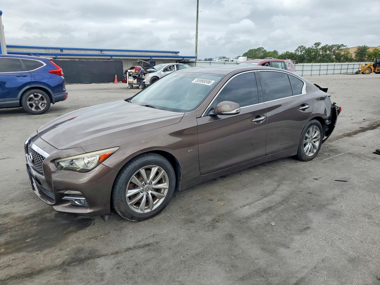 Salvage INFINITI Q50 Image
