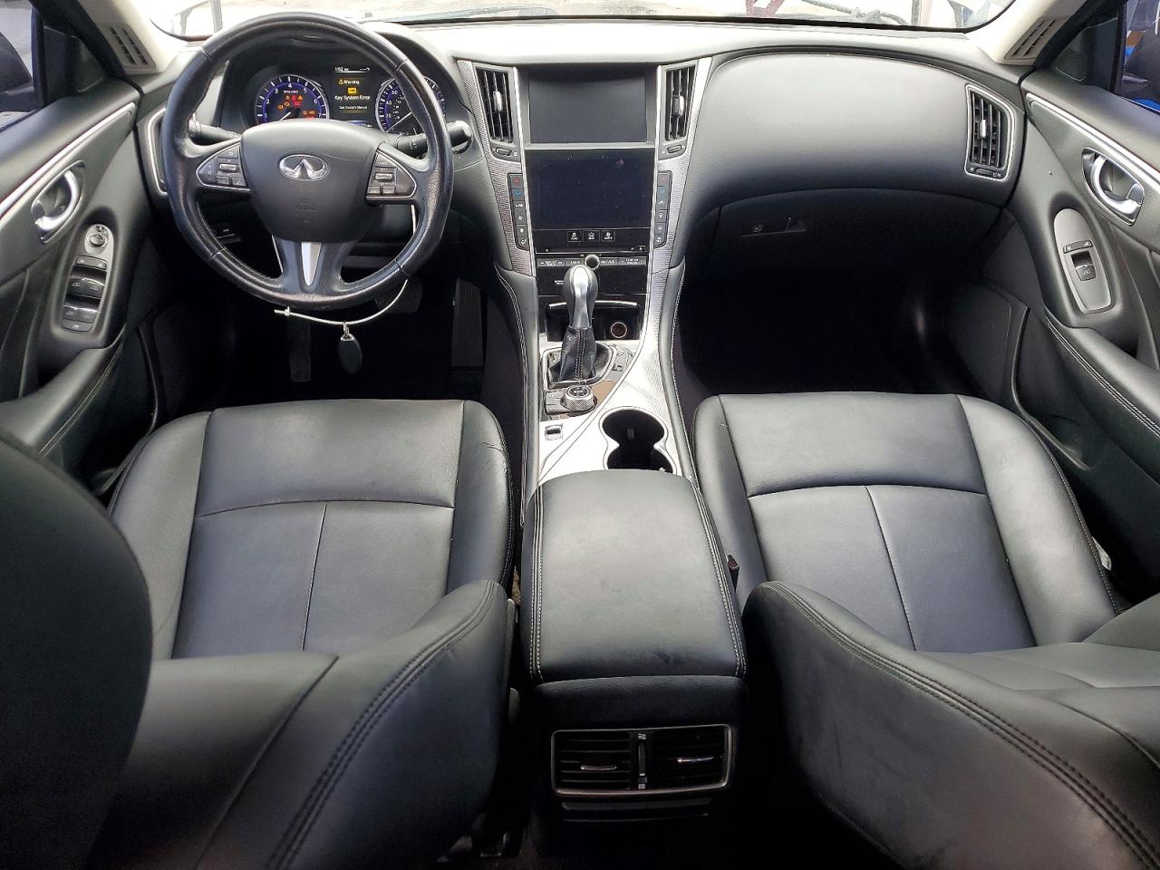 INFINITI Q50 2.0t Premium