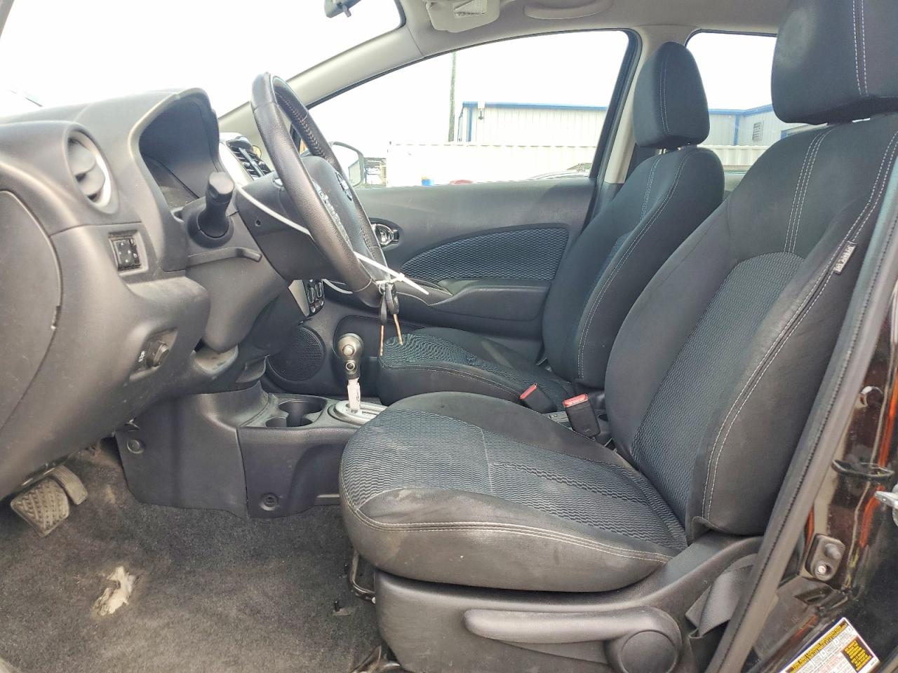 Nissan Versa Sv