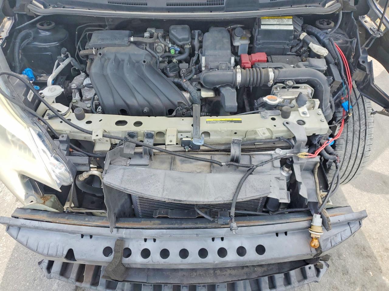 Nissan Versa Sv