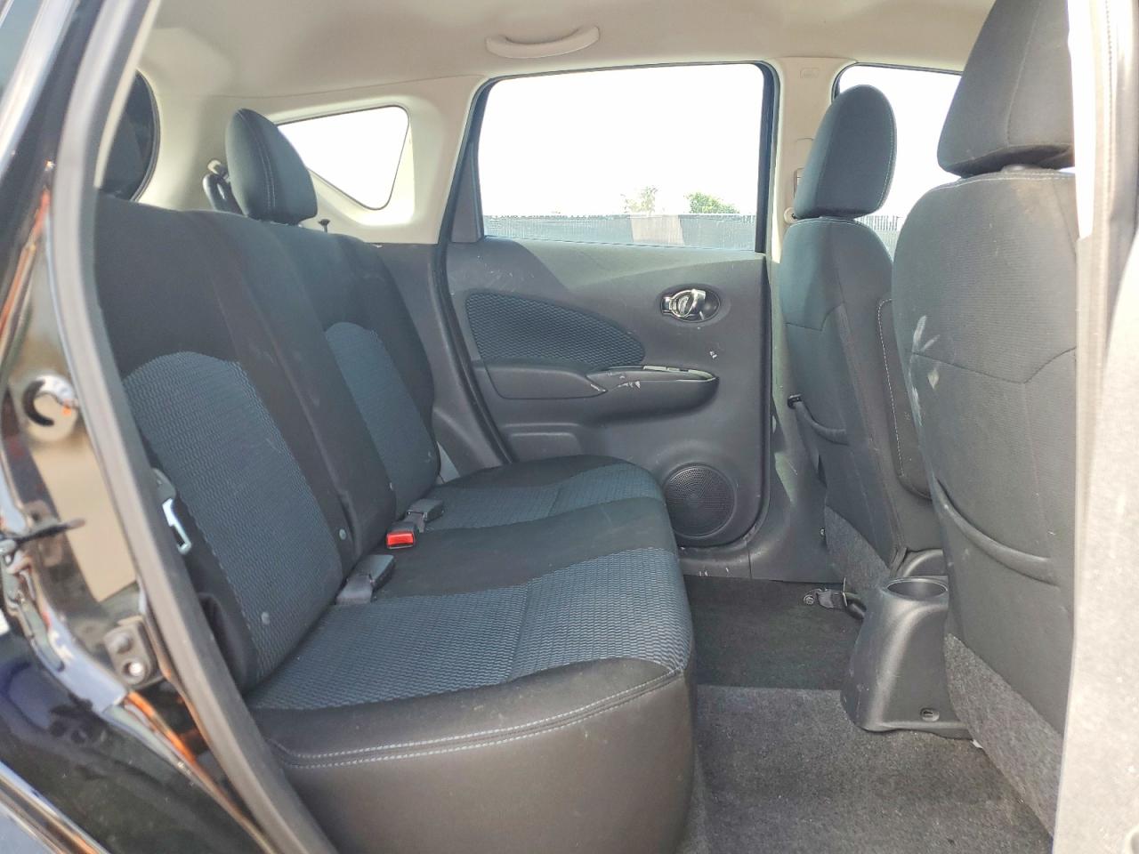 Nissan Versa Sv