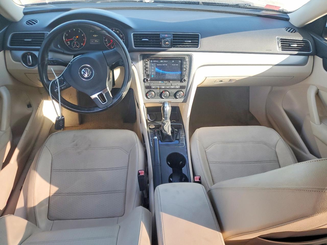 Volkswagen Passat S