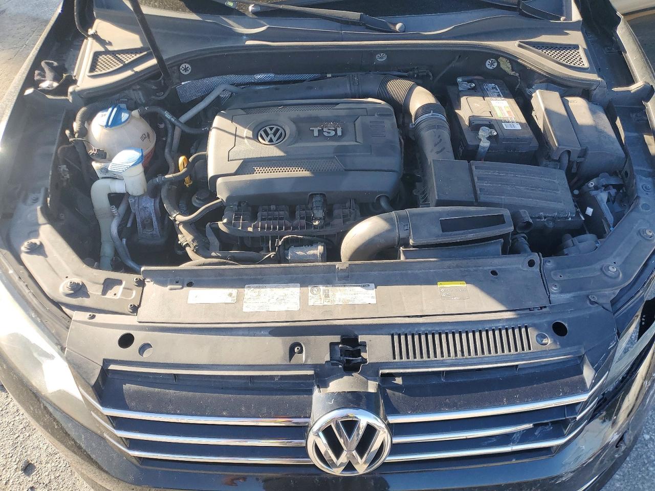 Volkswagen Passat S
